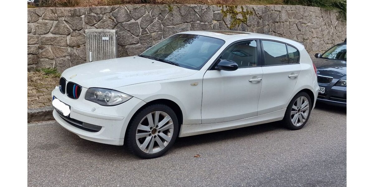 BMW 123 284.000 km 2.800 &euro; Todtnau 79674