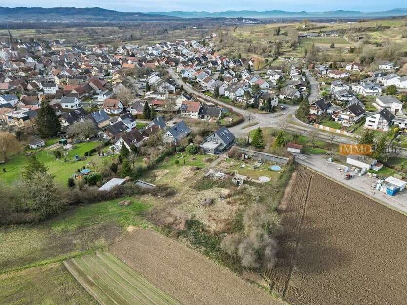 Grundstück zu verkaufen in Teningen Köndringen 269.000 € 674 m²