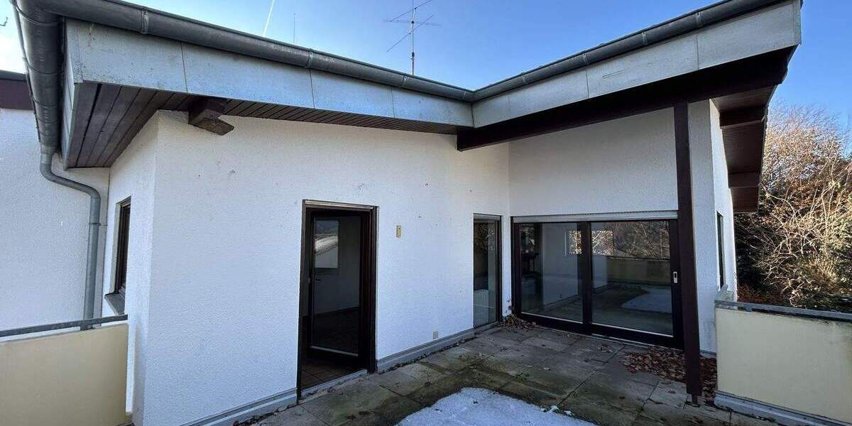 Einfamilienhaus Horben Dorf - 5 Zimmer, 138 m&sup2;, 420.000&euro; | Angebot:25704937