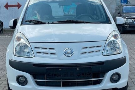 Nissan Pixo