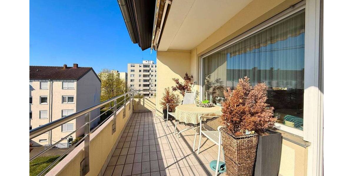 Etagenwohnung Breisach am Rhein Breisach - 3 Zimmer, 99 m&sup2;, 295.000&euro; | Angebot:26028459