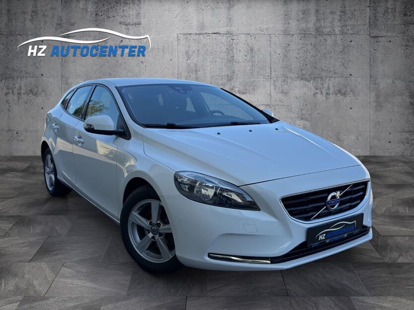 Volvo V40 145.000 km 6.999 € March 79232