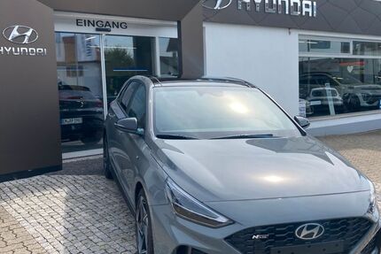Hyundai i30 1.500 km 29.590 € Emmendingen-Kollmarsreute 79312