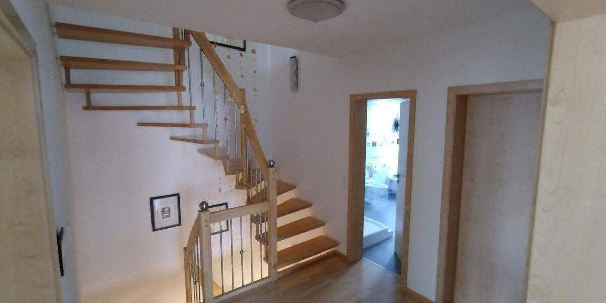 Doppelhaushälfte Umkirch - 7 Zimmer, 220 m&sup2;, 699.000&euro; | Angebot:24763429