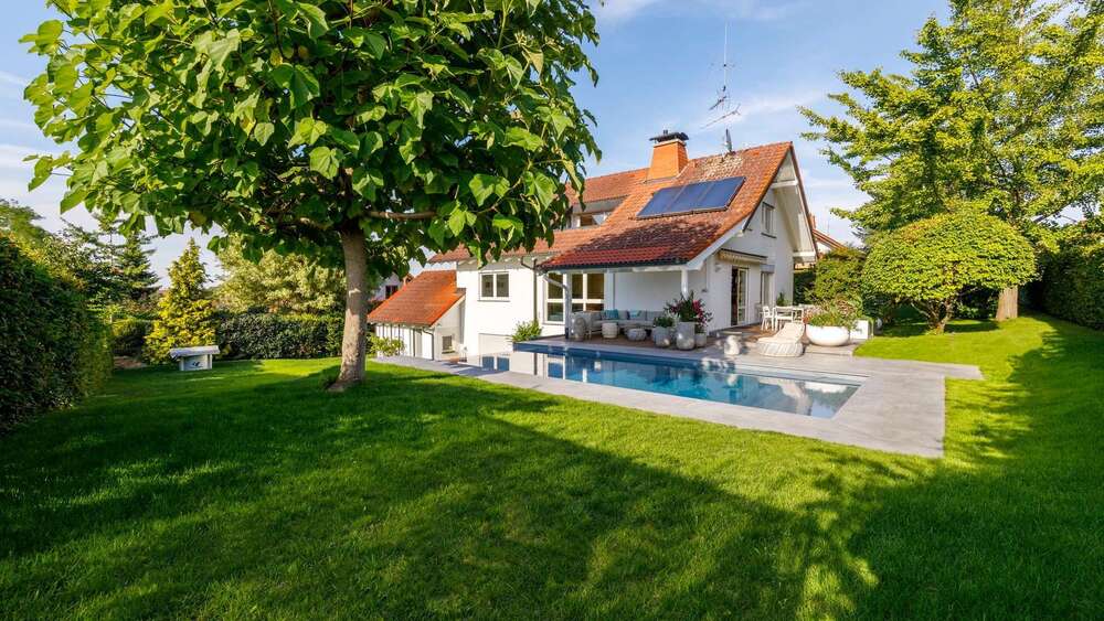 Einfamilienhaus Heitersheim - 8 Zimmer, 240 m&sup2;, 1.250.000&euro; | Angebot:27029860