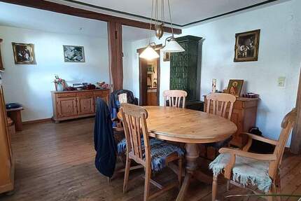 Haus Endingen Amoltern - 6 Zimmer, 200 m&sup2;, 375.000&euro; | Angebot:25730392