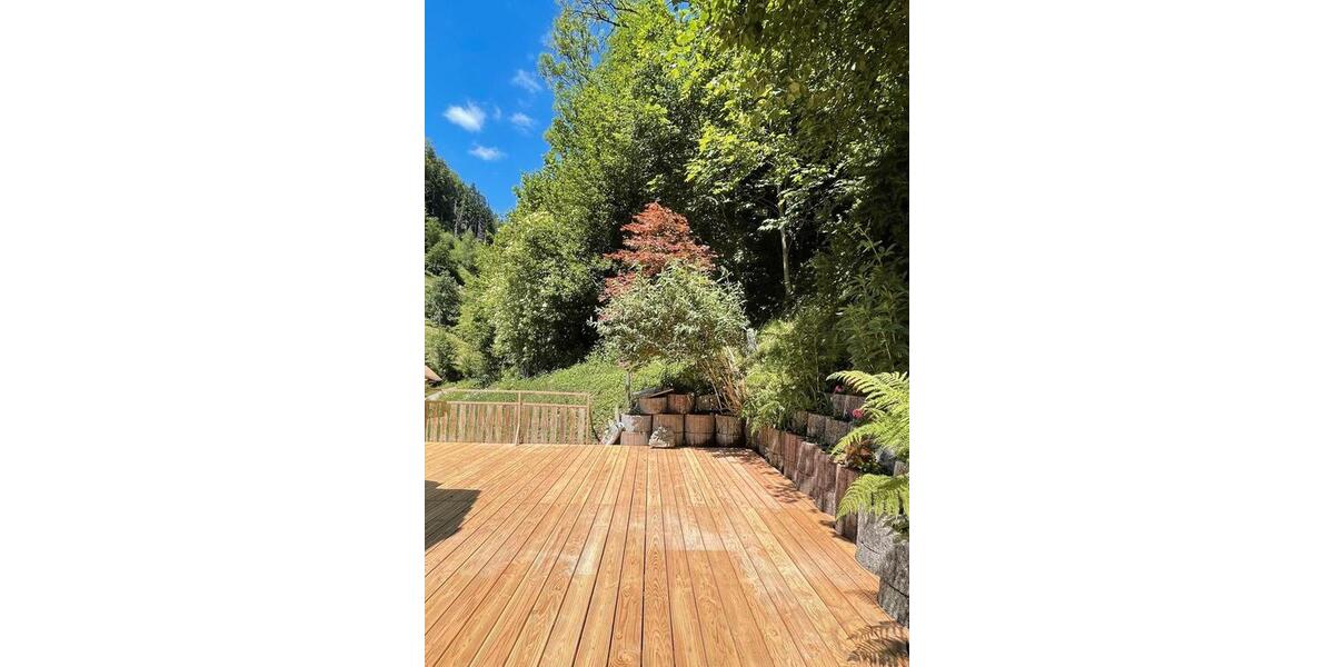 Mehrfamilienhaus, Wohnhaus Stegen - 9 Zimmer, 258 m&sup2;, 748.000&euro; | Angebot:26889303