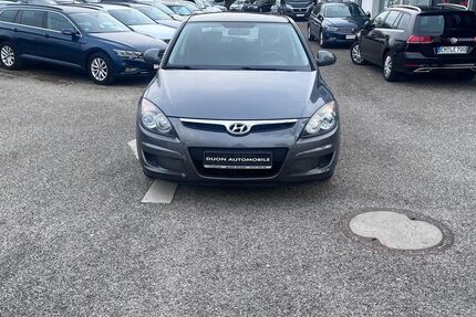 Hyundai i30 74.321 km 4.900 &euro; Gundelfingen 79194