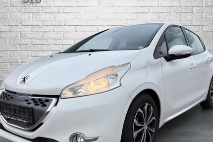 Peugeot 208 181.000 km 2.850 &euro; Ihringen / bei Freiburg im Breisgau 79241