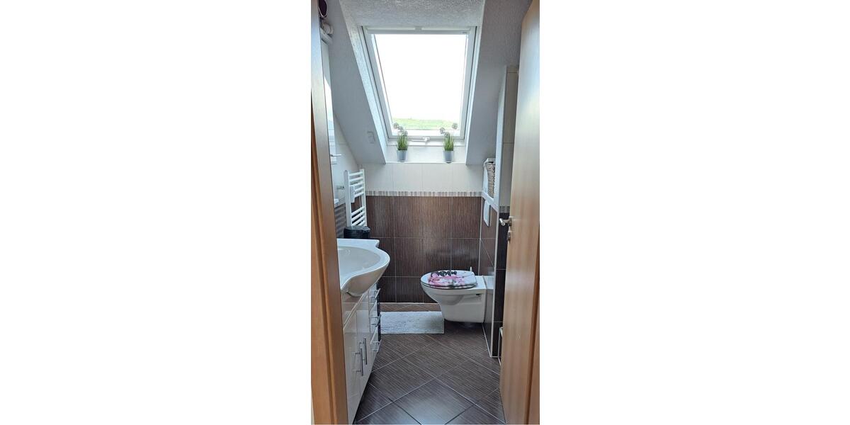 Dachgeschoßwohnung Emmendingen - 3 Zimmer, 75 m&sup2;, 299.000&euro; | Angebot:26941728