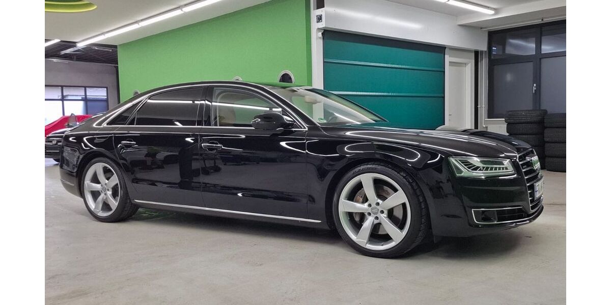 Audi A8 315.000 km 18.490 &euro; Freiburg im Breisgau 79110