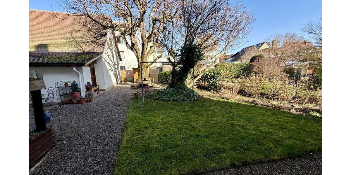 Einfamilienhaus Kirchzarten - 11 Zimmer, 288 m&sup2;, 1.100.000&euro; | Angebot:26171456