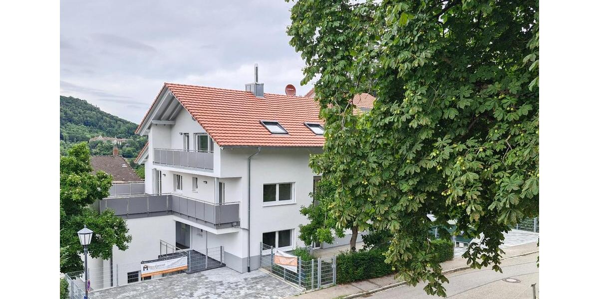 Dachgeschoßwohnung Badenweiler - 2 Zimmer, 111 m&sup2;, 1.600&euro; | Angebot:25539460