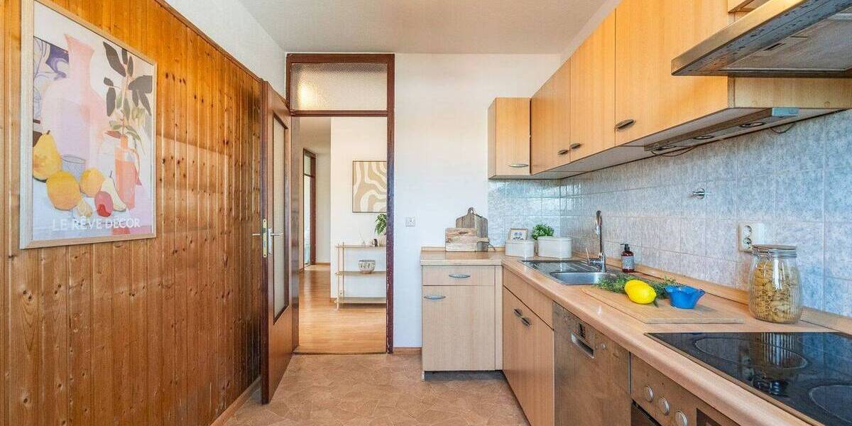 Etagenwohnung Freiburg im Breisgau Weingarten - 3 Zimmer, 86 m&sup2;, 289.000&euro; | Angebot:26156244