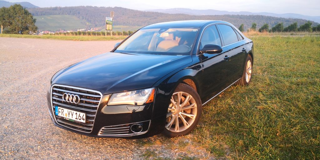 Audi A8 162.000 km 13.000 &euro; Freiburg 79106