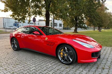Ferrari GTC4Lusso