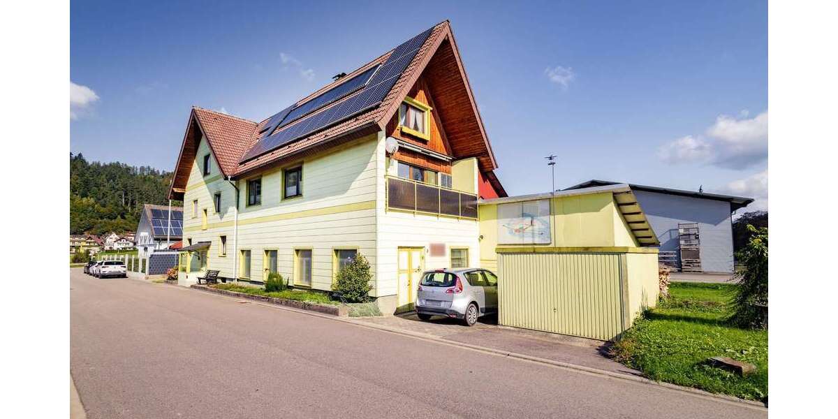 Haus zum Kaufen in Winden im Elztal 434.900 € 188.3 m² 7 zimmer