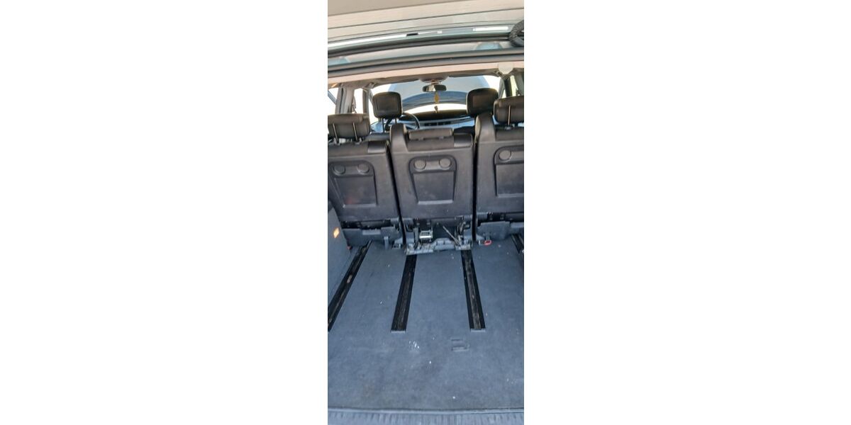 Renault Espace 300.127 km 2.500 &euro; Freiburg 79115