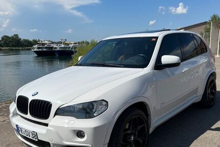 BMW X5 285.000 km 11.200 € Breisach am Rhein 79206