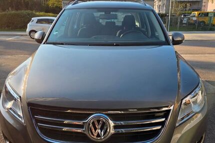 VW Tiguan 65.400 km 9.900 &euro; Freiburg 79100