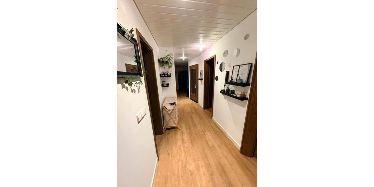 Dachgeschoßwohnung Furtwangen im Schwarzwald - 3 Zimmer, 75 m&sup2;, 630&euro; | Angebot:24462831