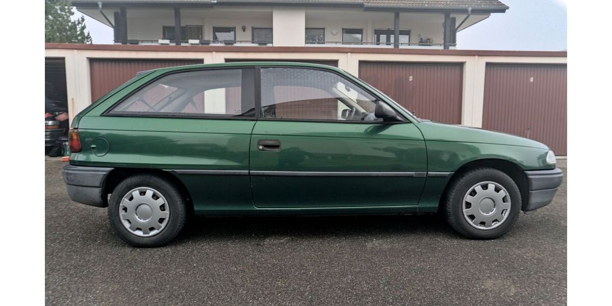 Opel Astra 190.000 km 690 &euro; Bad Krozingen 79189