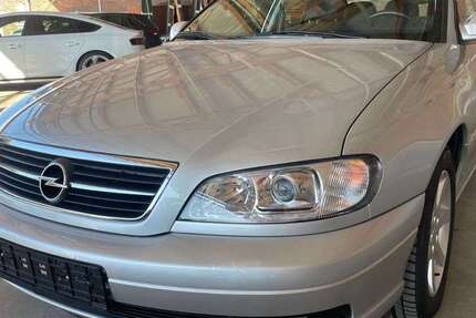 Opel Omega 100.000 km 4.699 € Herbolzheim 79336
