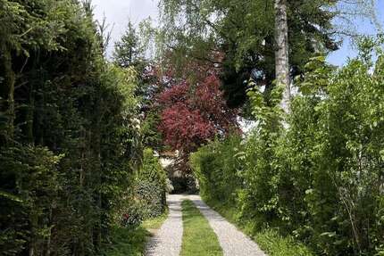 Haus Freiburg im Breisgau / Günterstal Günterstal - 4 Zimmer, 195 m&sup2;, 3.500&euro; | Angebot:24826471