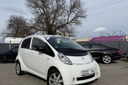 Peugeot iOn 62.000 km 5.950 &euro; Freiburg im Breisgau 79115