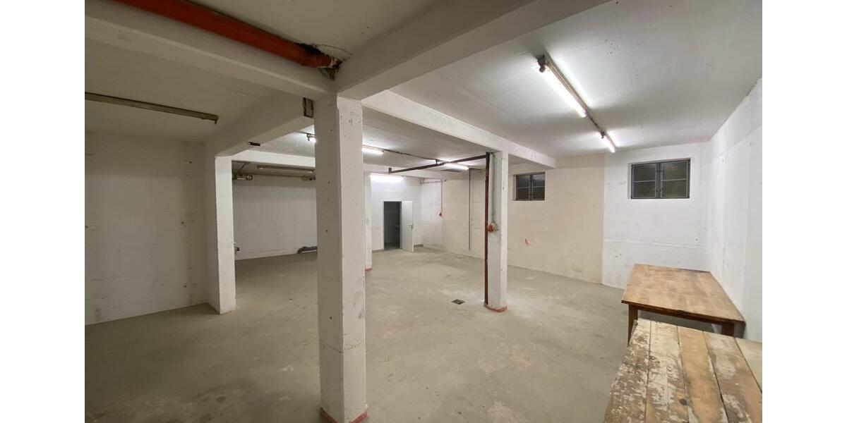 Gewerbeobjekt Ebringen - 950&euro; | Angebot:24303315