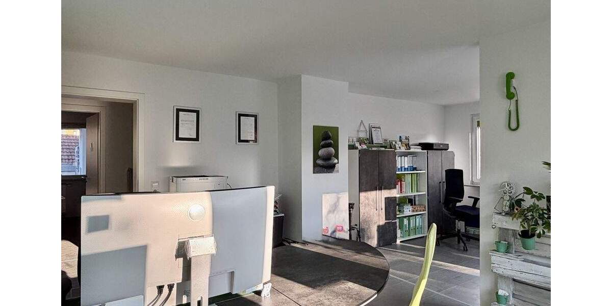 Mehrfamilienhaus, Wohnhaus Bad Krozingen - 9 Zimmer, 276 m&sup2;, 1.150.000&euro; | Angebot:24844531