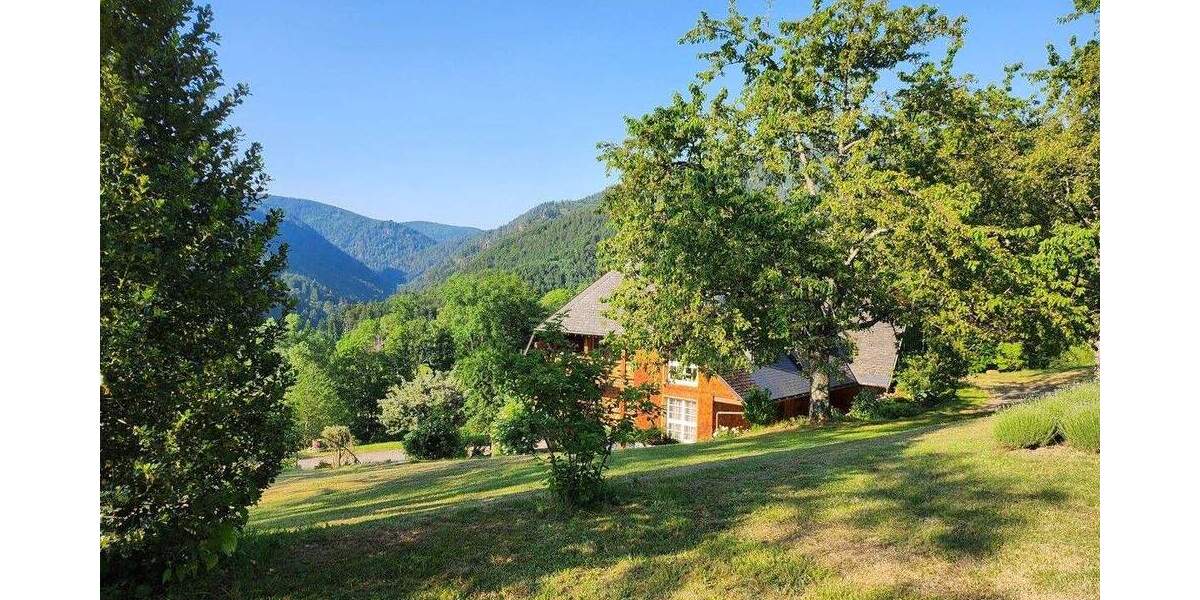 Einfamilienhaus Freiburg im Breisgau Herdern - 7 Zimmer, 380 m&sup2;, 4.000.000&euro; | Angebot:23213316