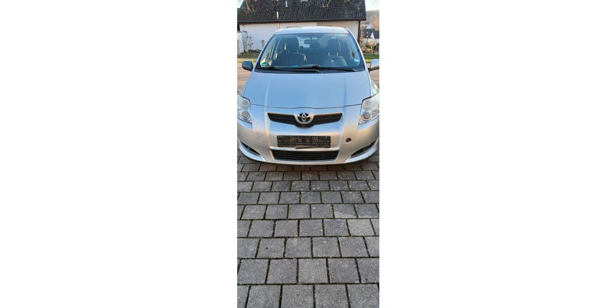 Toyota Auris 157.943 km 2.800 &euro; müllheim 79379
