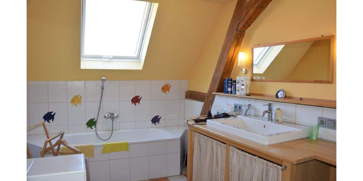 Einfamilienhaus Schallstadt Mengen - 7 Zimmer, 256 m&sup2;, 649.000&euro; | Angebot:24036472