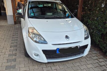 Renault Clio 145.000 km 2.850 &euro; Bötzingen 79268
