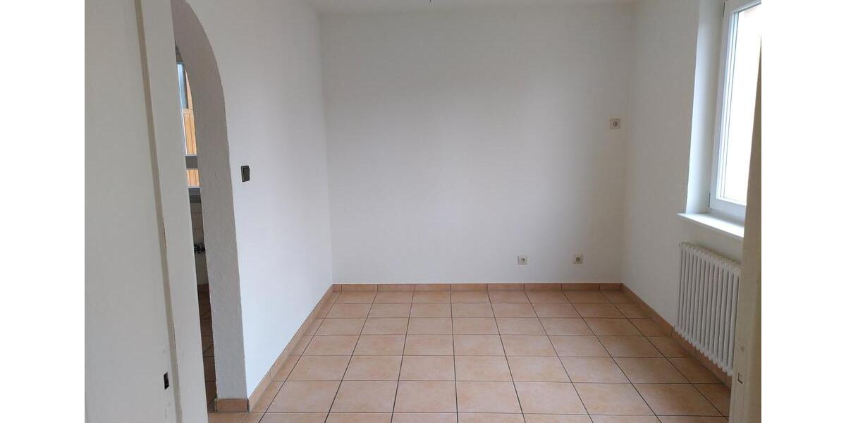 Hochparterre Vogtsburg im Kaiserstuhl - 3.5 Zimmer, 80 m&sup2;, 1.020&euro; | Angebot:26681906