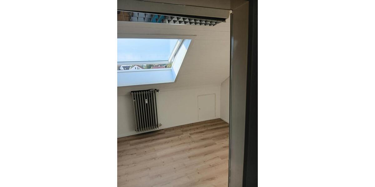 Dachgeschoßwohnung Breisach am Rhein - 3 Zimmer, 68 m&sup2;, 205.000&euro; | Angebot:27286887