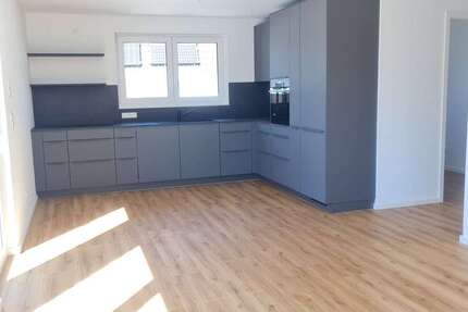 Wohnung Endingen am Kaiserstuhl - 3 Zimmer, 99 m&sup2;, 1.400&euro; | Angebot:26881271