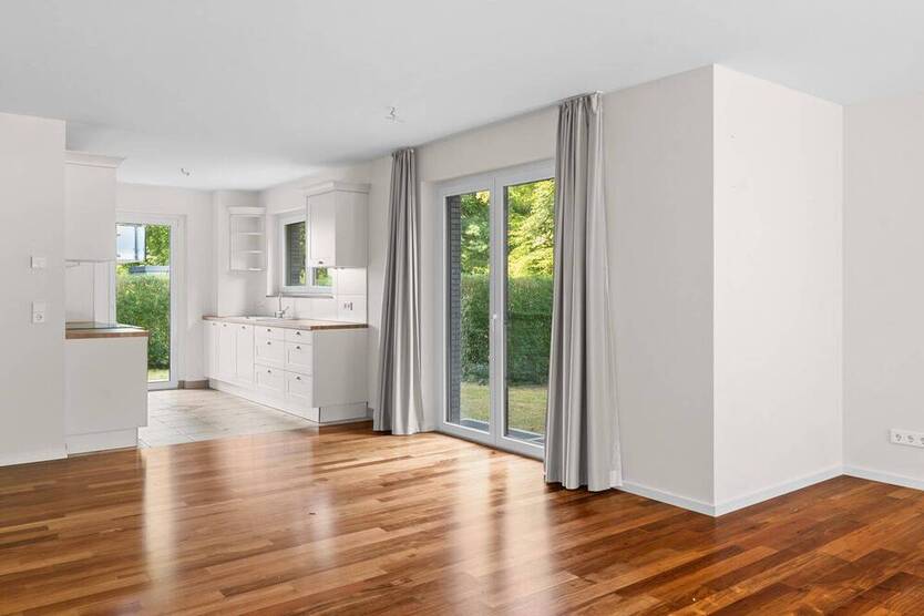 Moderne 3-Zimmer-EG-Wohnung mit Garten & zwei Terrassen in Freiburg-Neuburg