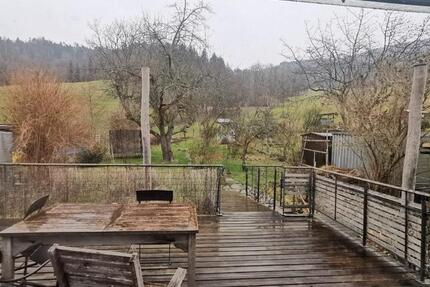 Wohnung Freiburg im Breisgau Ebnet - 6 Zimmer, 140 m&sup2;, 550&euro; | Angebot:25099179