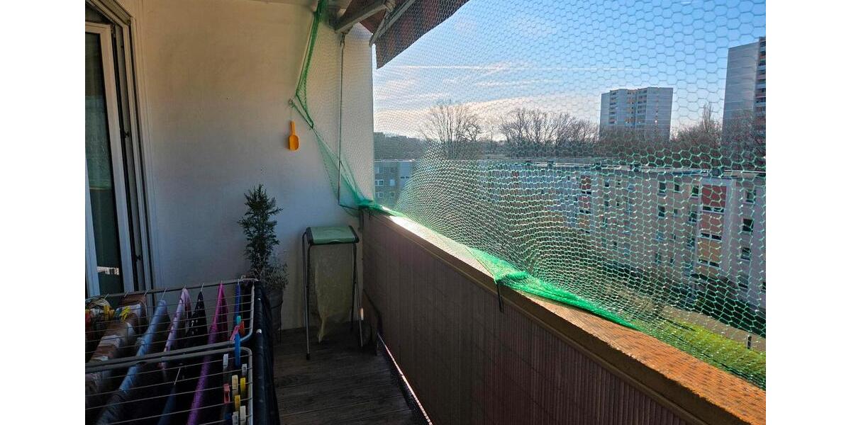 Zimmer für weibliche Mieterin (möbliert) 2 zimmer