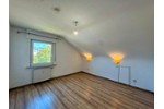 Dachgeschoßwohnung Gundelfingen - 4 Zimmer, 110 m&sup2;, 449.000&euro; | Angebot:27219906