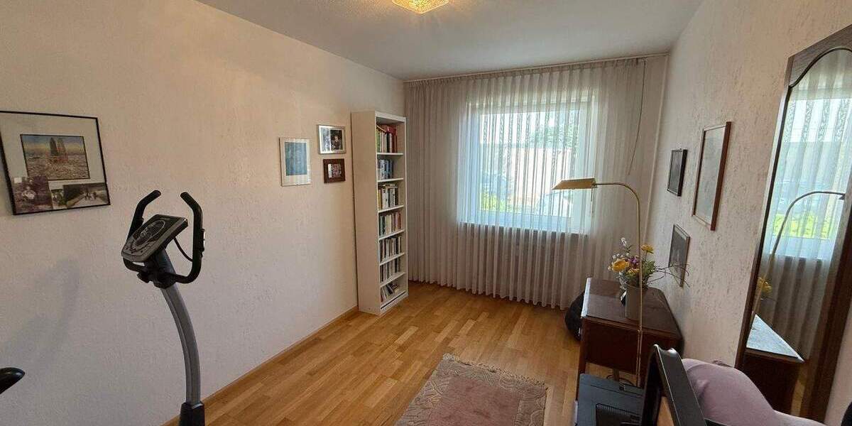 Etagenwohnung Freiburg im Breisgau Haslach - 3 Zimmer, 85 m&sup2;, 429.000&euro; | Angebot:23127580