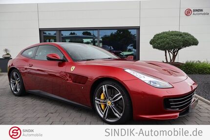 Ferrari GTC4Lusso