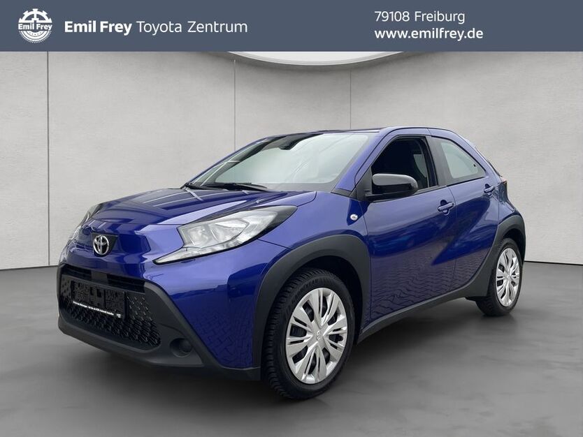 Toyota Aygo (X) 18.871 km 14.490 € Freiburg 79108