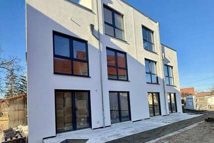 Haus zum Mieten in Nesse-Apfelstädt 1.850 € 160 m²