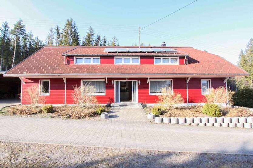 Haus zum Kaufen in Schluchsee 798.000 € 271.16 m²