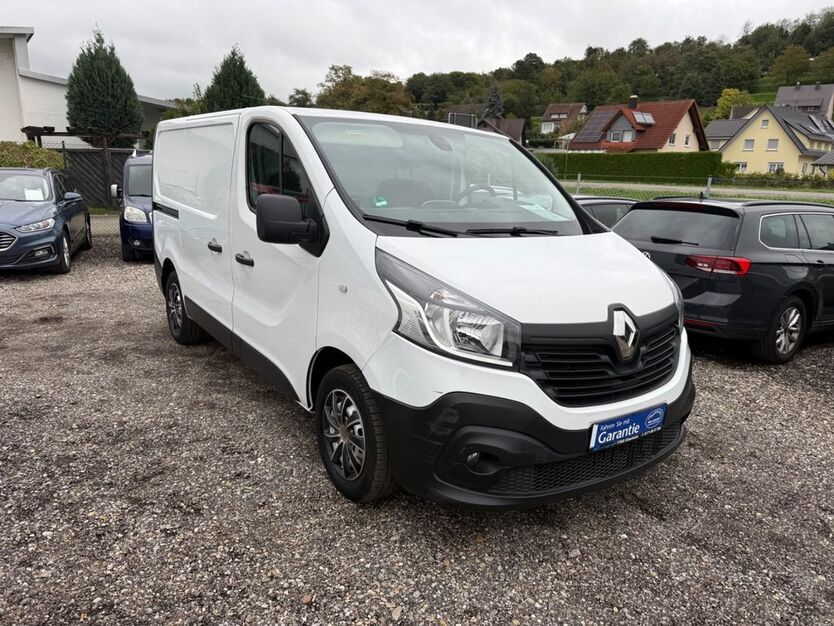 Renault Trafic 174.000 km 8.900 € Ettenheim 77955