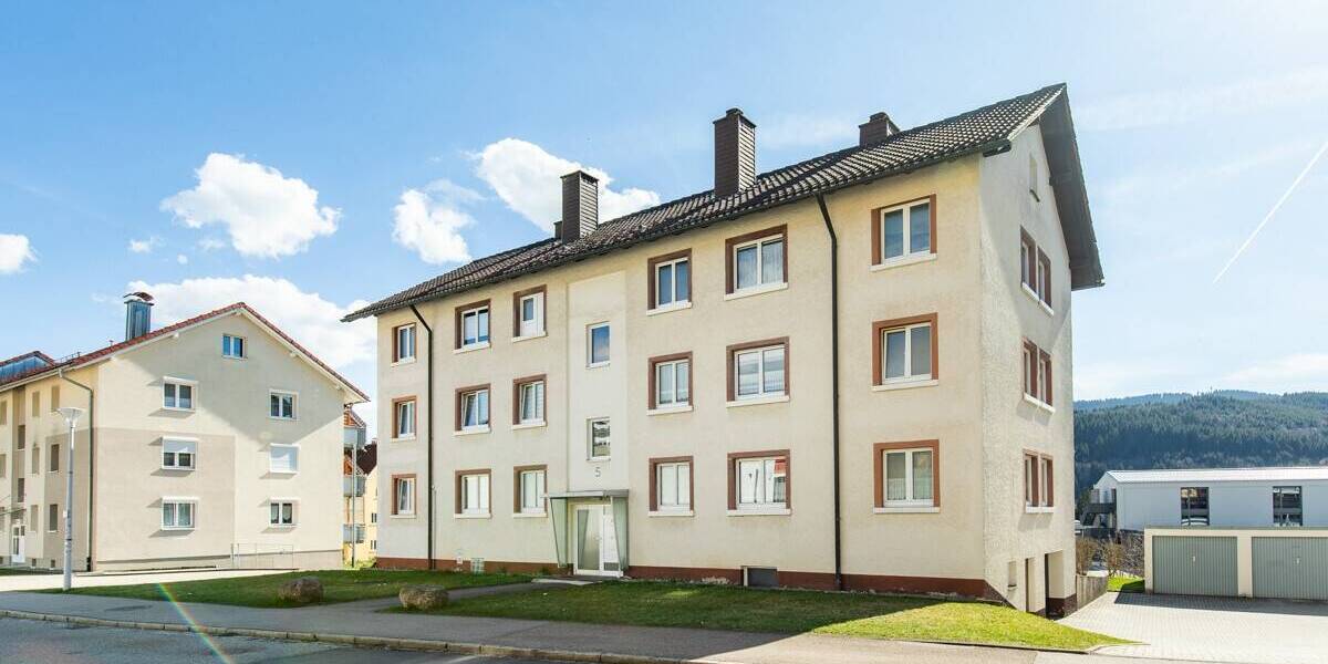 Etagenwohnung Titisee-Neustadt Neustadt - 3 Zimmer, 66 m&sup2;, 184.000&euro; | Angebot:26155319