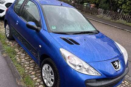 Peugeot 206 124.000 km 3.100 &euro; Freiburg 79111